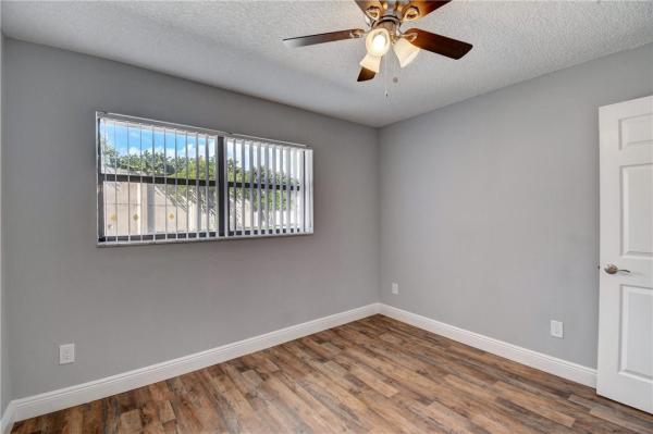 Orange Crest, 1727 9th Ave N, Lake Worth Beach, Florida 33460, image 1