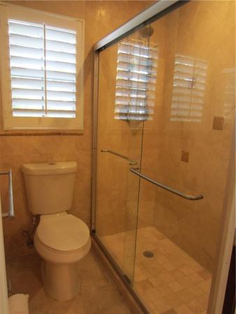 The Cascades Townhomes, 801 NE 1st St #1, Fort Lauderdale, Florida 33301, image 1