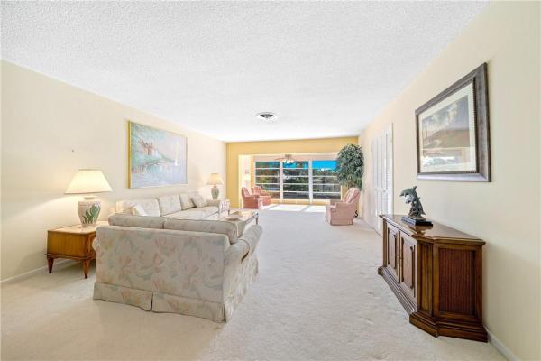 Hibiscus Terrace, 2400 NE 36th St #12, Lighthouse Point, Florida 33064, image 2