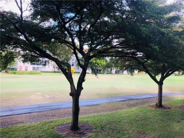 Portofino Village, 3201 Portofino Pt #D2, Coconut Creek, Florida 33066, image 1
