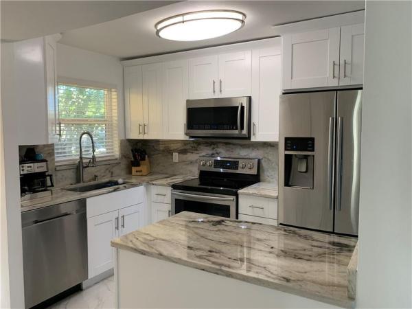 Sunrise Lakes 2, 8200 Sunrise Lakes Blvd #112, Sunrise, Florida 33322, image 1