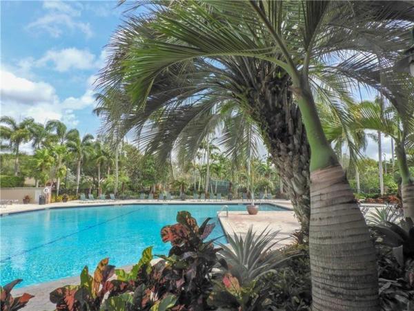 Embassy Courts, 11072 Chandler Dr, Cooper City, Florida 33026, image 1