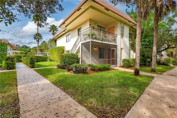 Racquet Club At Bonaventure, 409 Lakeview Dr #101, Weston, Florida 33326, image 1