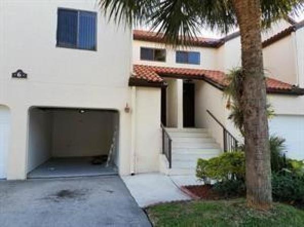 South Lake At Dos Lagos, 6 Via De Casas Sur #201, Boynton Beach, Florida 33426, image 1
