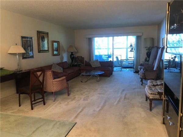 Eleuthera Village, 1804 Eleuthera Pt #O2, Coconut Creek, Florida 33066, image 1