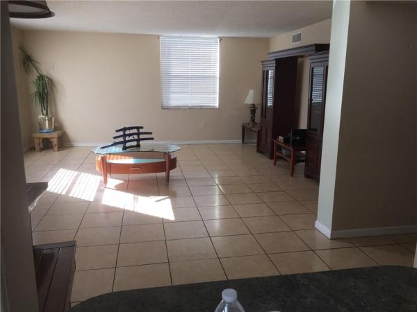 Tree Garden, 1748 NW 55th Ave #203, Lauderhill, Florida 33313, image 2