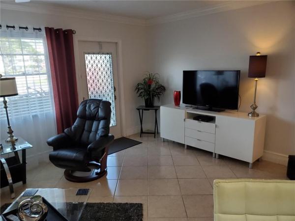 Berkshire, 1028 Berkshire B, Deerfield Beach, Florida 33442, image 1