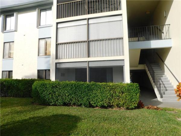 The Palm Club, 1106 Green Pine Blvd #G1, West Palm Beach, Florida 33409, image 3