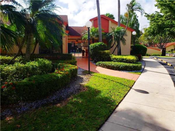 Applewood Village 2, 2762 Carambola Cir S #1937, Coconut Creek, Florida 33066, image 1