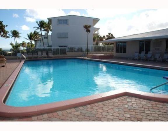 Hillsboro Le Baron, 1050 Hillsboro Mile #407W, Hillsboro Beach, Florida 33062, image 3