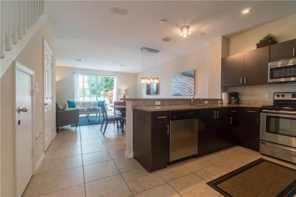 Santa Barbara Villas, 2329 SE 5th St, Pompano Beach, Florida 33062, image 1