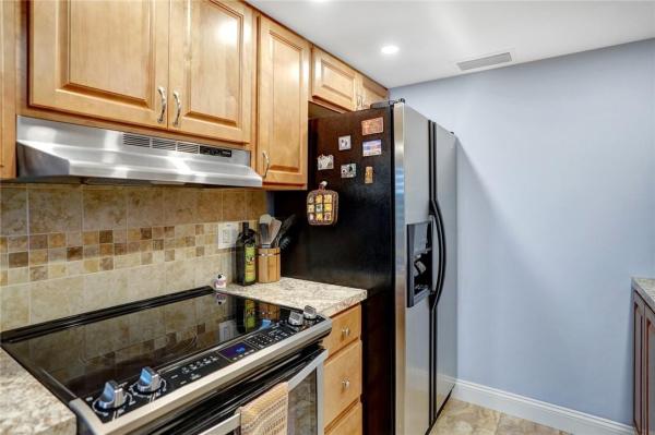 Harwood, 4041 Harwood D, Deerfield Beach, Florida 33442, image 1