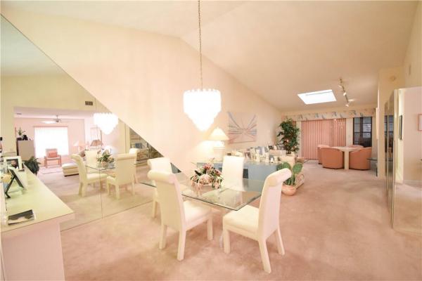 Palm Chase Lakes, 10050 Andrea Ln, Boynton Beach, Florida 33437, image 2