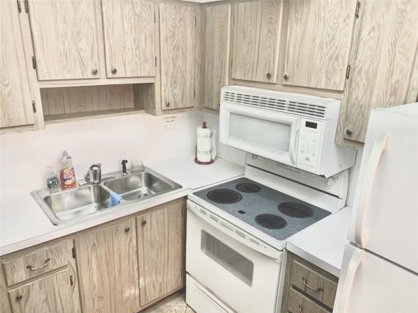 Bristol At River Shores, 2970 NE 16th Ave #105, Oakland Park, Florida 33334, image 1