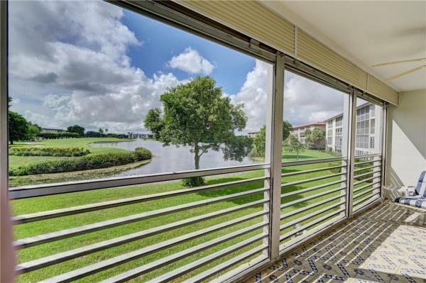 Portofino Village, 3205 Portofino Pt #C2, Coconut Creek, Florida 33066, image 1