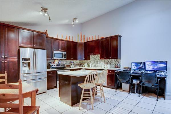 Boca Gardens, 9975 Boca Gardens Trl #A, Boca Raton, Florida 33496, image 2