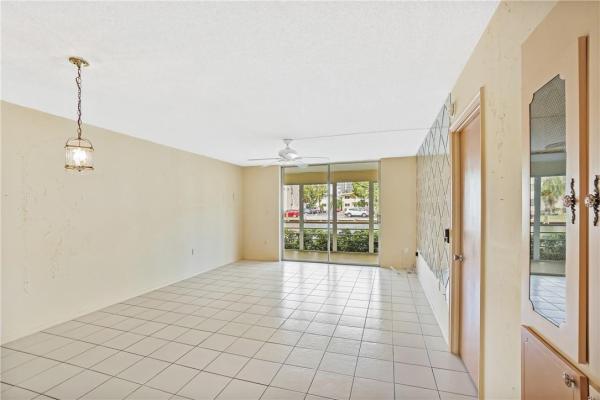 Eden Isles, 3725 NE 169 St #105, North Miami Beach, Florida 33160, image 3