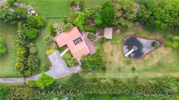 Sunshine Ranches, 13500 Stirling Rd, Southwest Ranches, Florida 33330, image 3
