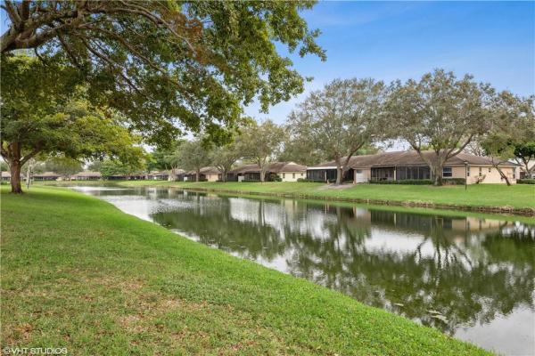 Parklane At Whisper Walk, 8918 Meadowlark Way, Boca Raton, Florida 33496, image 2