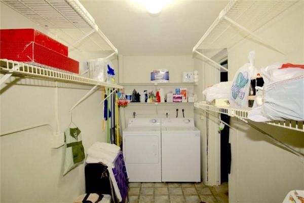 Fernley 2 At Cresthaven Townhomes, 5725 Fernley Dr E #43, West Palm Beach, Florida 33415, image 2