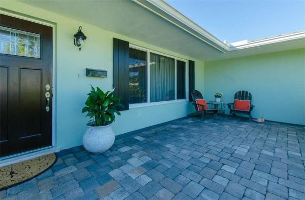 Boca Islands, 330 SW 12th St, Boca Raton, Florida 33432, image 1
