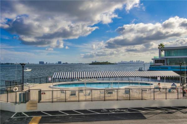Majorca Towers, 11930 N Bayshore Dr #1101, North Miami, Florida 33181, image 1