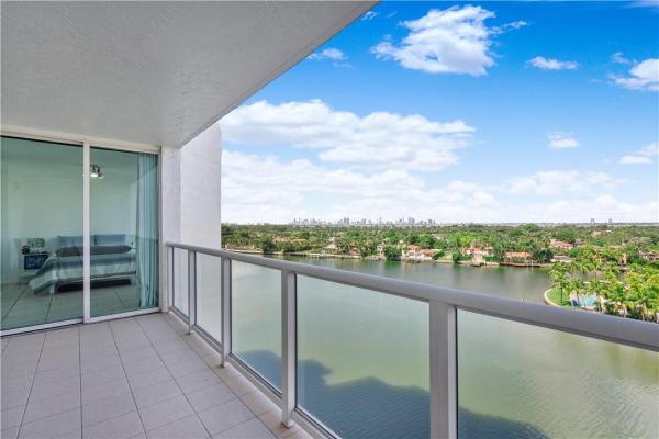 The Grandview, 5900 Collins Ave #1007, Miami Beach, Florida 33140, image 2