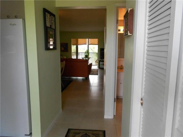 Garden Aire Village South, 2350 NE 14th Street Cswy #415, Pompano Beach, Florida 33062, image 1