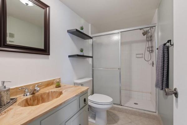 1418 Oxford Ln, Boynton Beach, Florida 33426, image 1