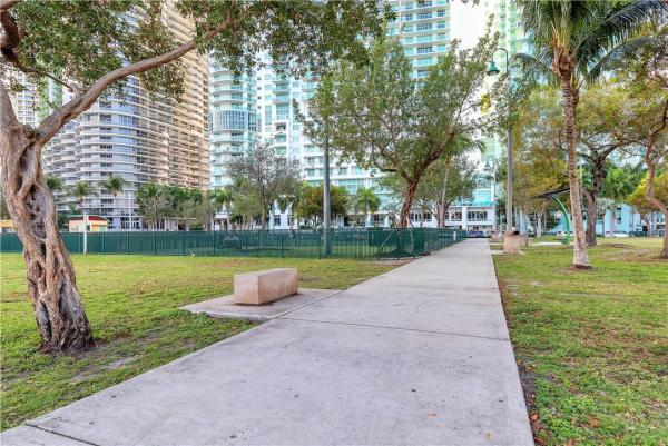Quantum On The Bay, 1900 N Bayshore Dr #3518, Miami, Florida 33132, image 1