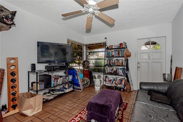Wahoo, 3201 Canal Dr, Pompano Beach, Florida 33062, image 2