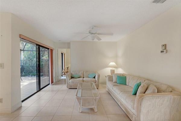 Applewood Village 3, 4664 Carambola Cir N #2745, Coconut Creek, Florida 33066, image 1