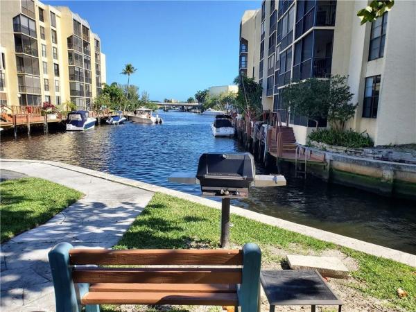 Boca Bayou, 3 Royal Palm Way #5040, Boca Raton, Florida 33432, image 1