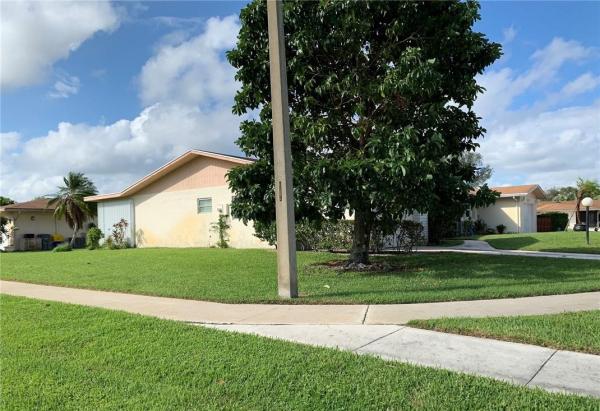 Delray West Estates, 6048 Via Diana, Delray Beach, Florida 33484, image 2