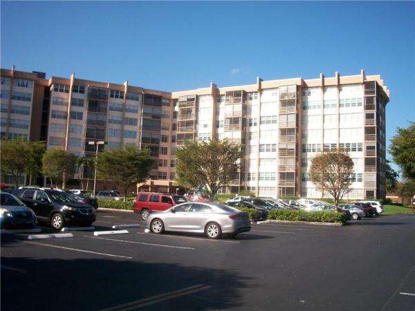 The Dogwood, 1100 Saint Charles Pl #222, Pembroke Pines, Florida 33026, image 1