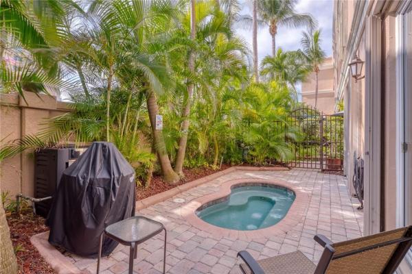 Hillsboro Bay By The Sea, 1756 Bay Dr, Pompano Beach, Florida 33062, image 2