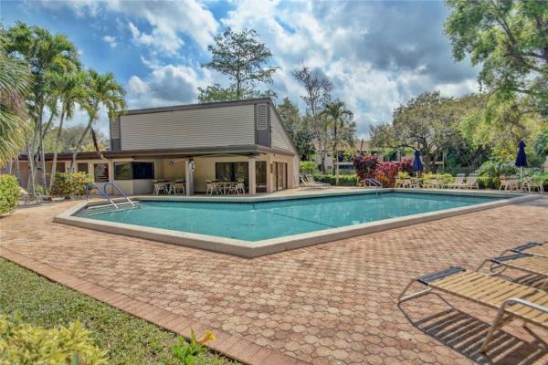 Pond Apple Place 1, 2554 NW 42nd Ave, Coconut Creek, Florida 33066, image 1