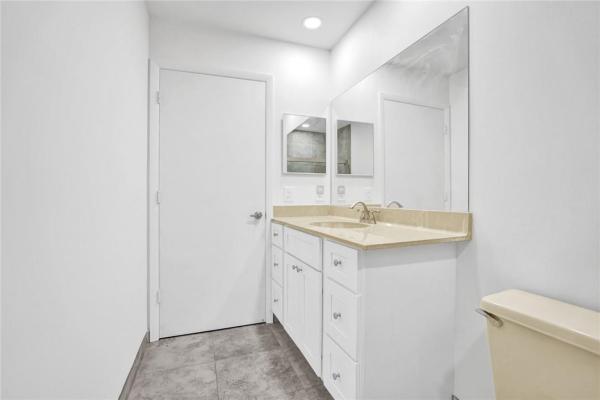 Cypress Lakes, 5269 Crystal Anne Dr, West Palm Beach, Florida 33417, image 2