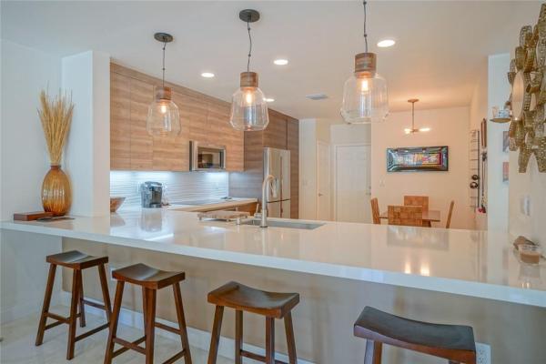 The Oaks At Hidden Harbour, 4424 Hidden Harbour Ter, Dania Beach, Florida 33312, image 1