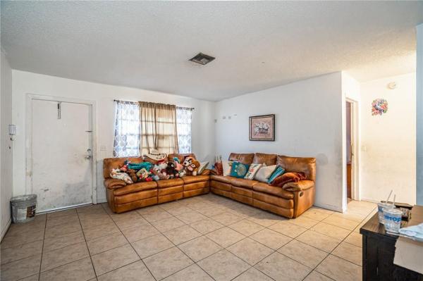 North Hollywood, 214 SW 15th St, Dania Beach, Florida 33004, image 1
