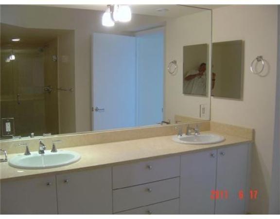 Turnberry Village North Tower, 20000 E Country Club Dr #1205, Aventura, Florida 33180, image 2