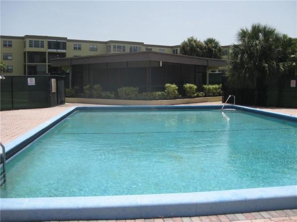 Isle Of Boca Dunes, 9355 SW 8th St #412, Boca Raton, Florida 33428, image 3