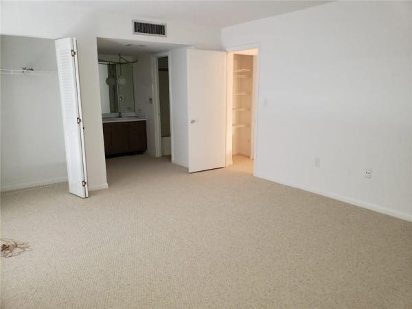 Fairway Villas, 19201 W Lake Dr #19201, Country Club, Florida 33015, image 2