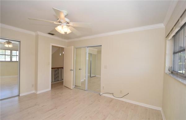 Townhouse Shores, 665 Kensington Pl #103B, Wilton Manors, Florida 33305, image 3