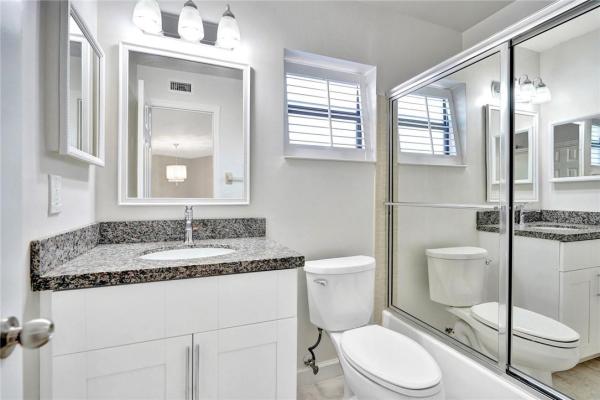 Karanda Village 6, 3711 NW 35th St #1697, Coconut Creek, Florida 33066, image 1