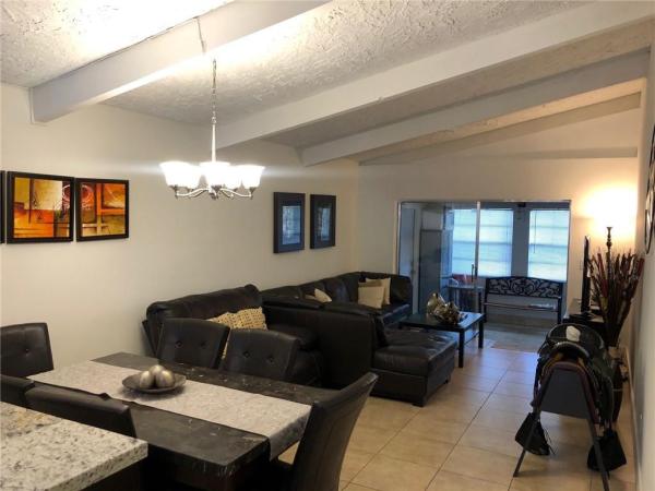 Villas At Carriage Hills, 113 Briarwood Cir #1-3, Hollywood, Florida 33024, image 2