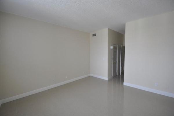 Oceanview B, 19380 Collins Ave #PH15, Sunny Isles Beach, Florida 33160, image 3