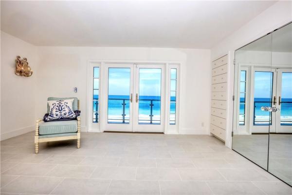 San Remo, 1010 Ocean Dr, Juno Beach, Florida 33408, image 1