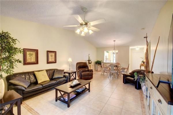 The Arbours Of The Palm Beaches, 2640 Gately Dr W #504, West Palm Beach, Florida 33415, image 3