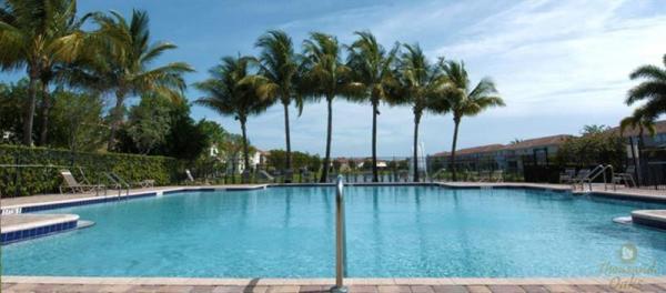Thousand Oaks, 3007 N Laurel Ridge Cir #3007, Riviera Beach, Florida 33404, image 3